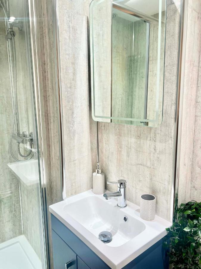 スウォンジーGorgeous Newly Renovated 2 Double Bed Flatアパートメント エクステリア 写真
